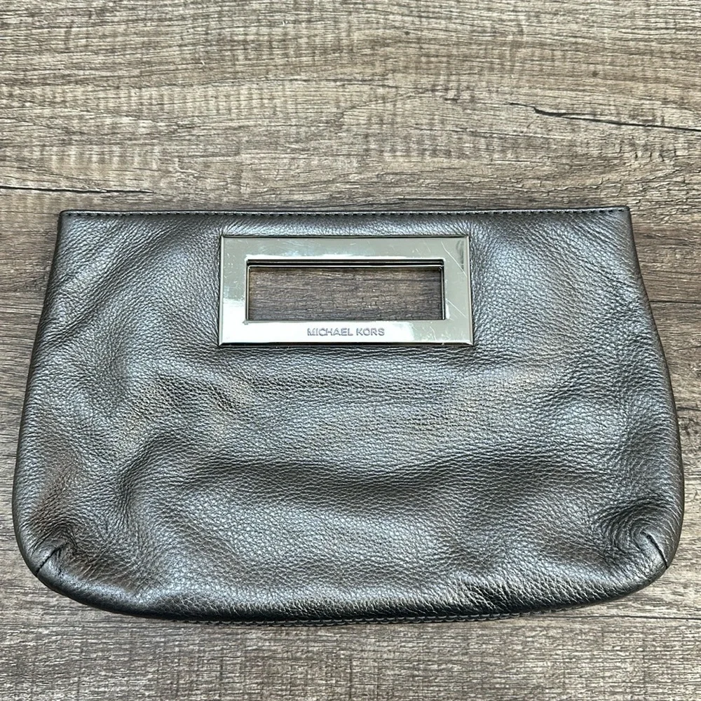 MICHAEL Michael Kors Metallic Grey Leather Top Handle Frame Clutch